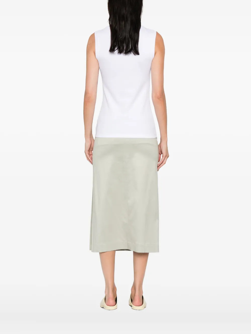 sleeveless tank top
