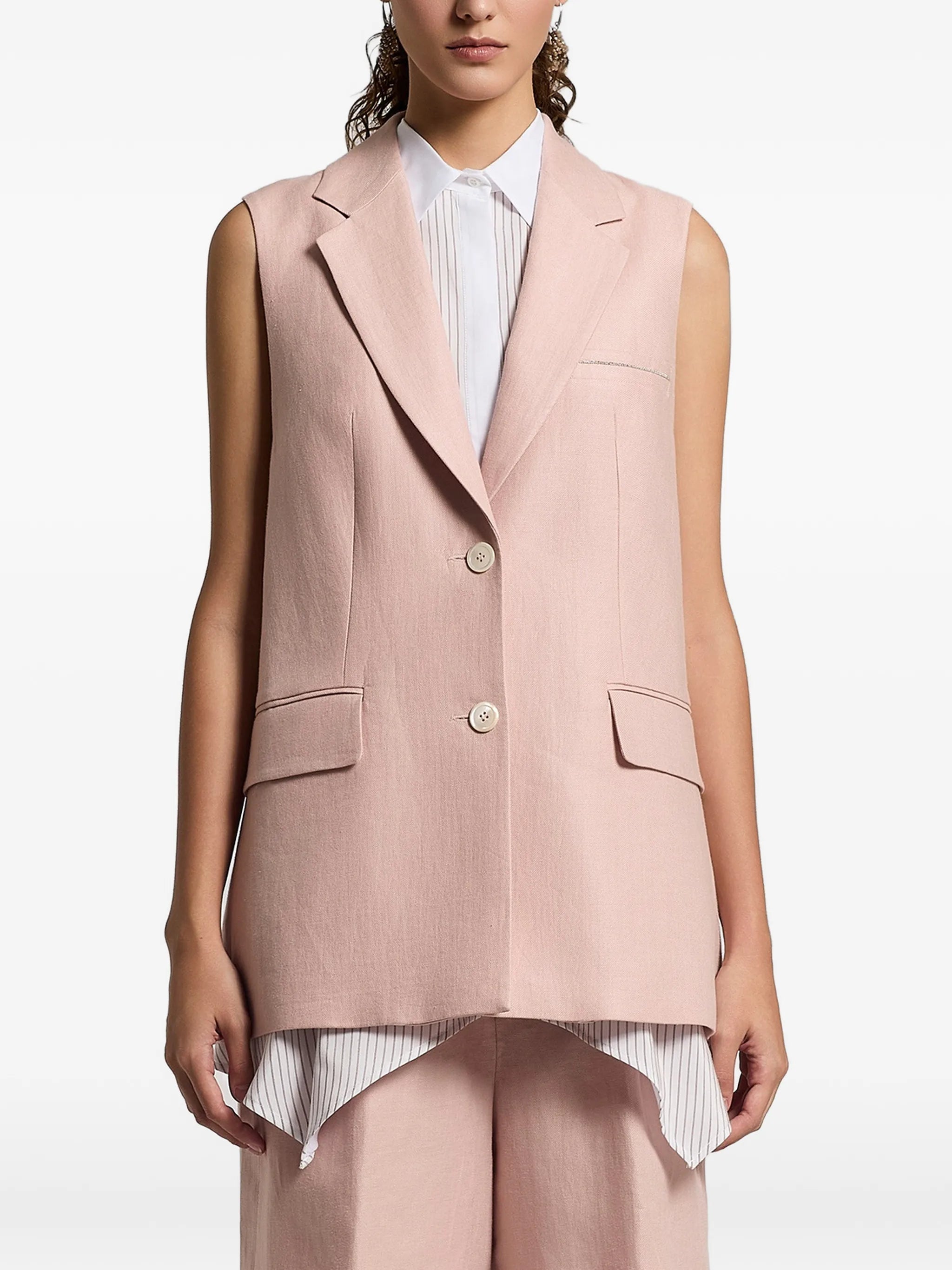 buttoned sleeveless jacket