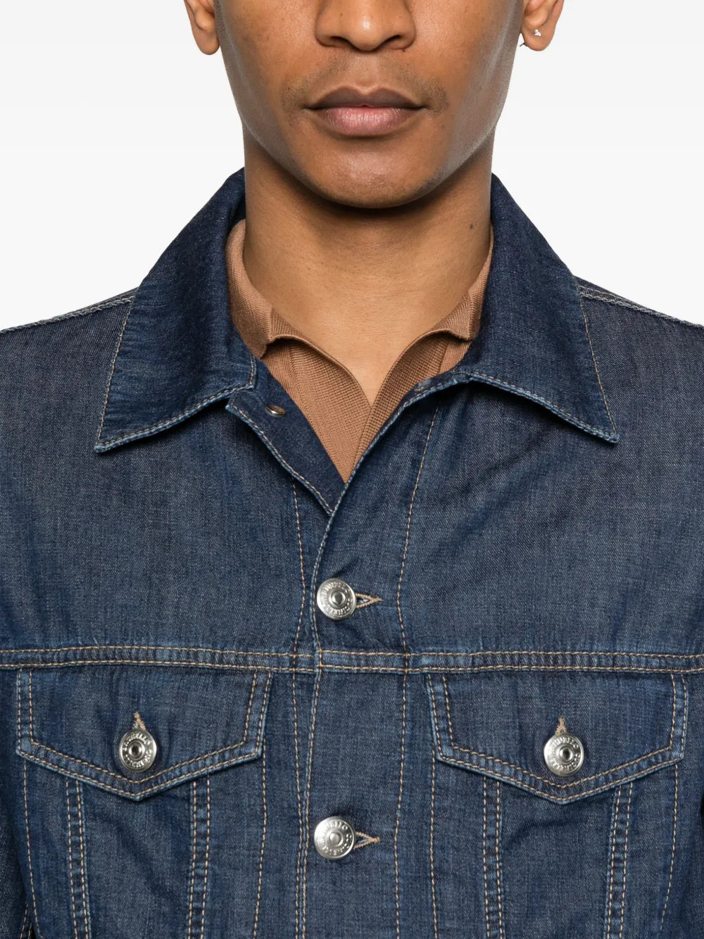 button denim jacket