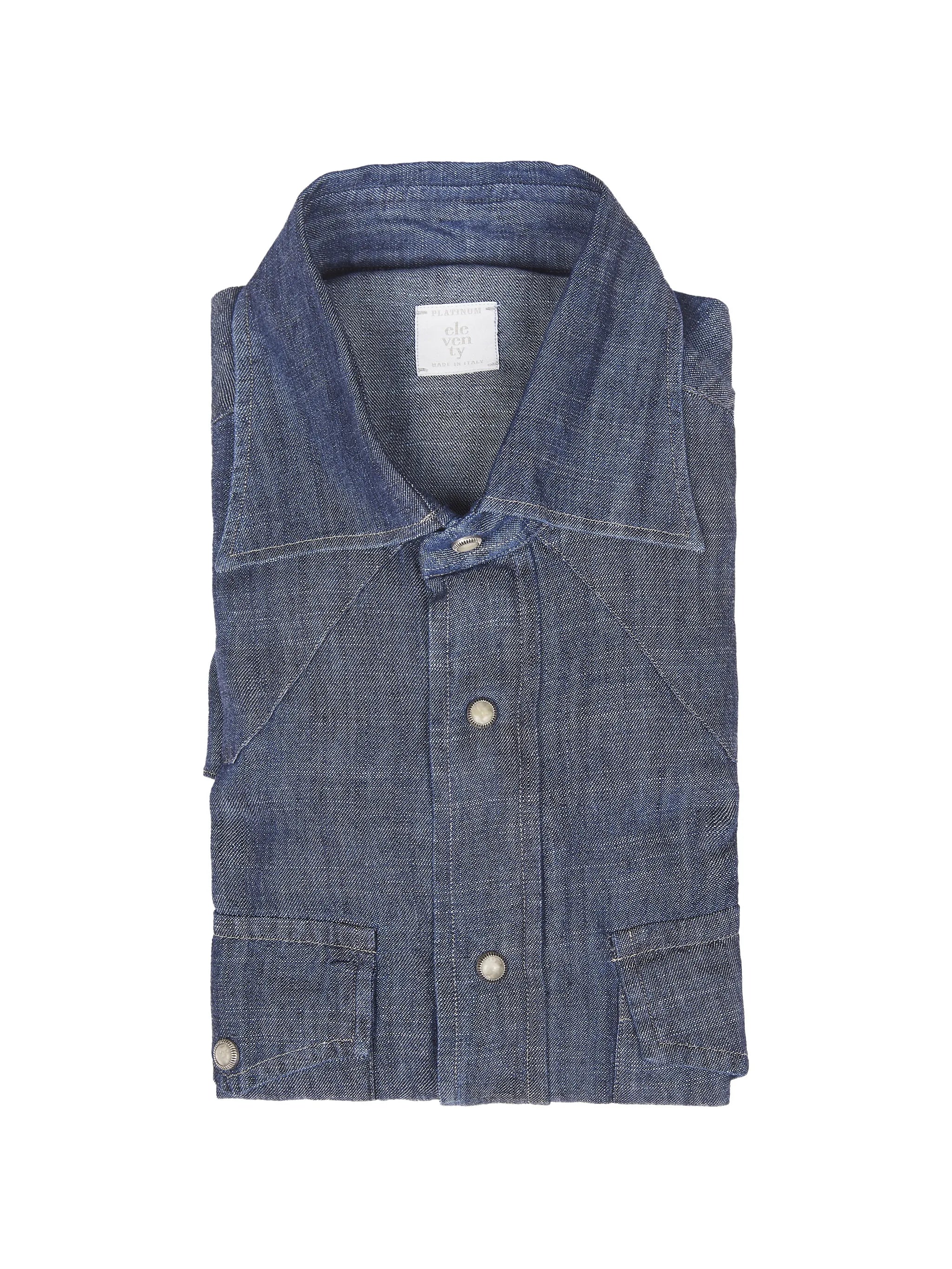 pocket buttoned shirt