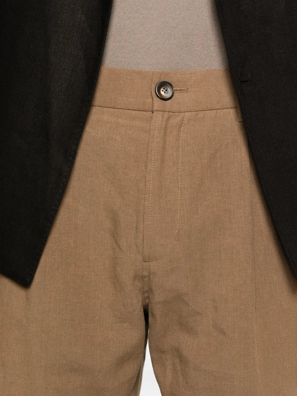 pleated straight trousers