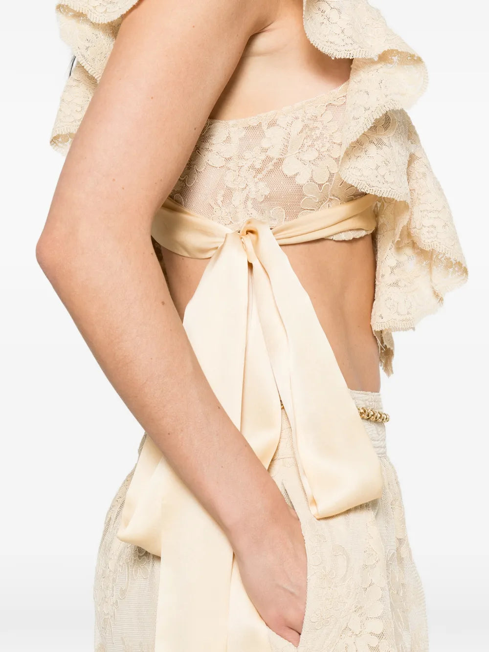 Luna lace ruffled top