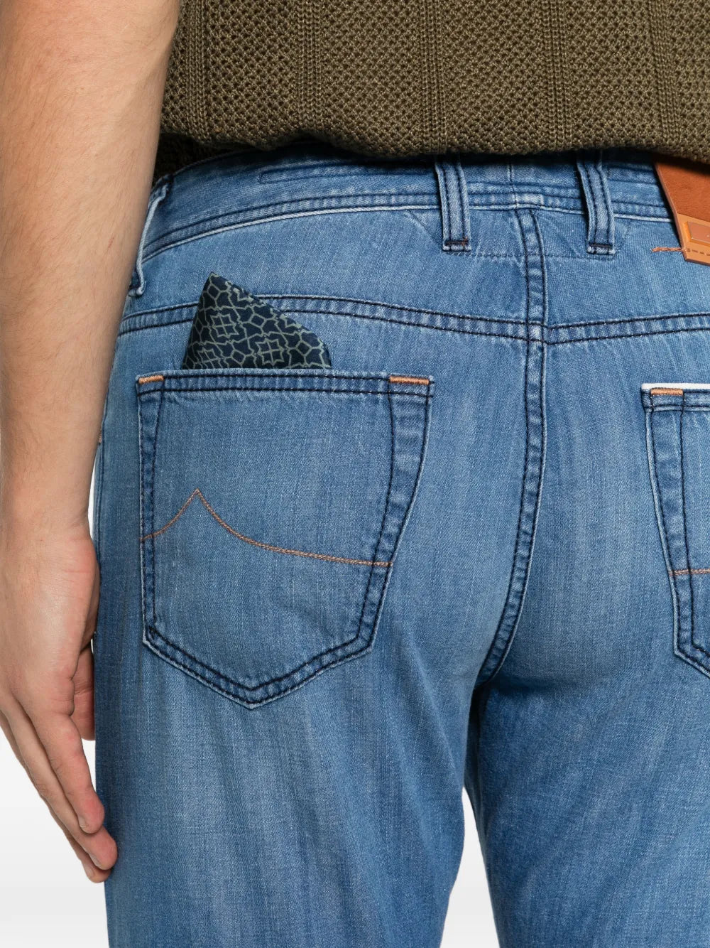 five-pocket jeans