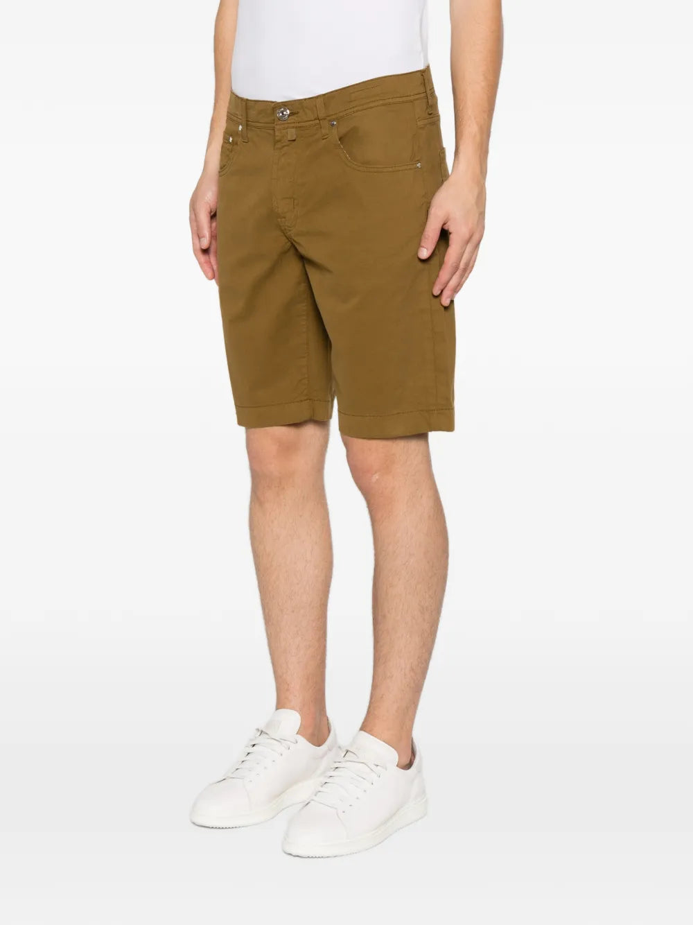 Nicolas logo-patch chino shorts