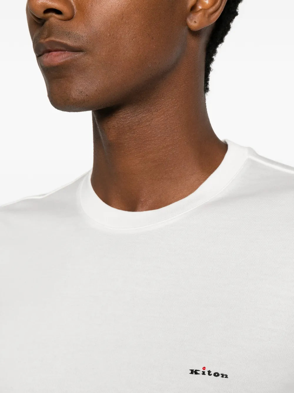 logo-embroidered T-shirt